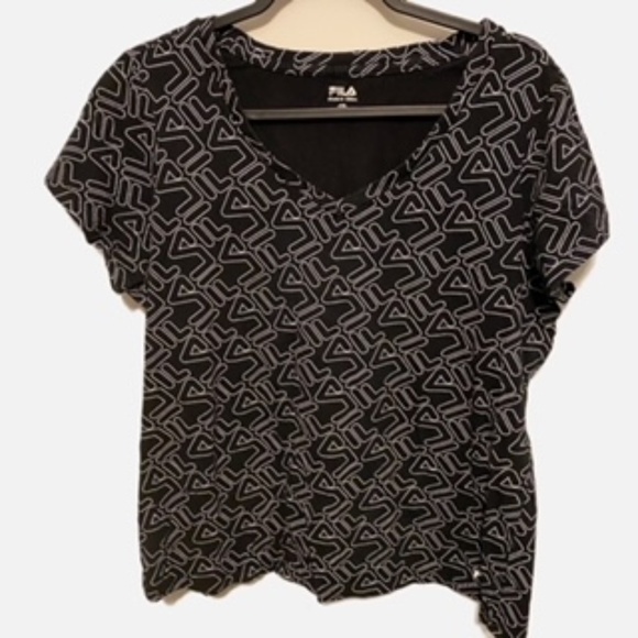 Fila  pullover shirts (2 pc) - Picture 3 of 9